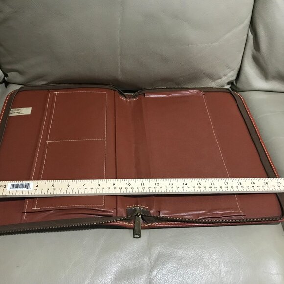 VINTAGE LEATHER ORGANIZER (PREOWNED) - Picture 5 of 6